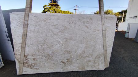 Mármore Travertino ( Bege Bahia)Bl - 304 / 3,00 x 1,80 / 