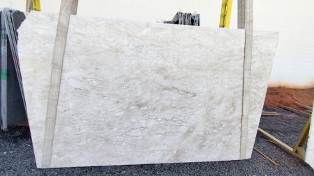 Mármore Travertino/ Bege Bahia/ 3,00 x 1,80 /Bl - 1726 